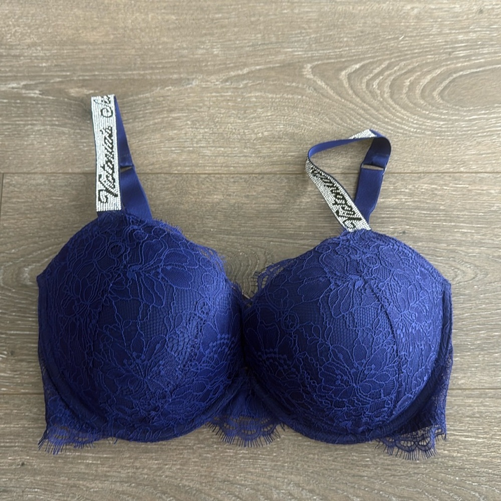 Shine Strap Lace Push-Up Bra 34ddd